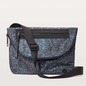 Lululemon Festival Bag II *5L Mineralize Multi / Black